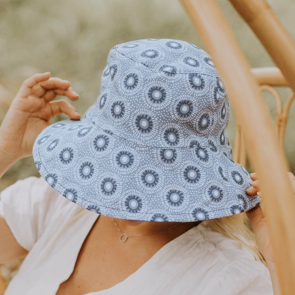 Adults Ladies Reversible Bedhead Hats Sun Hat (Norman/Indigo)