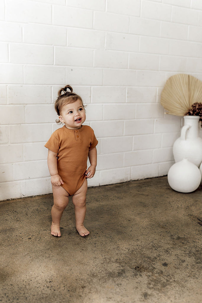 Chestnut Short Sleeve Organic Bodysuit