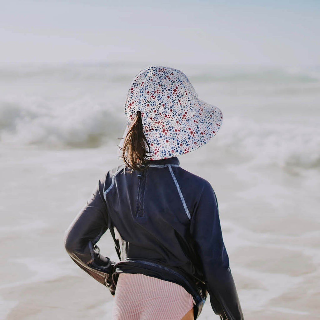 Ponytail Bedheads Hat Beach Posie Print (Swim)