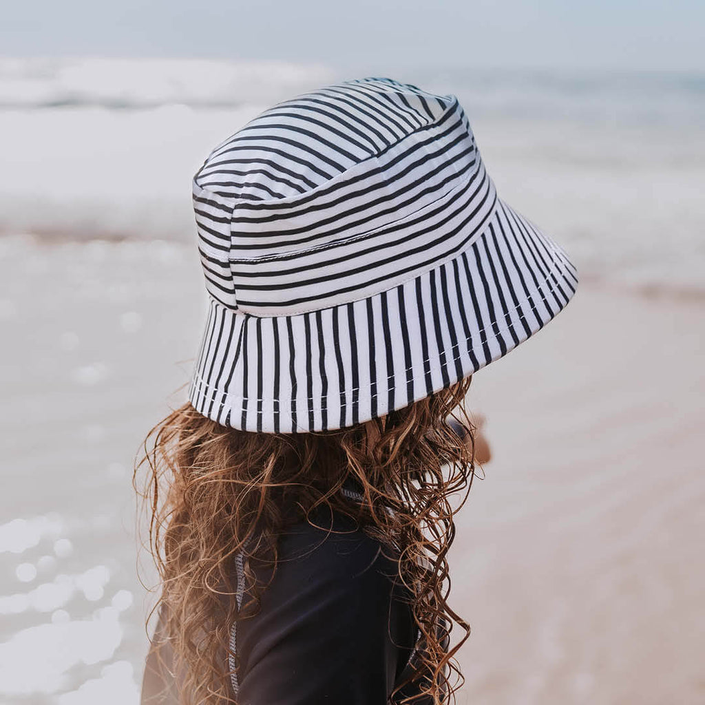 Kids Beach Bedheads Hat Bucket Hat Stripe Print (Swim)